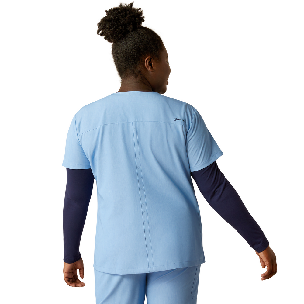 Clara 6 Pocket Scrub Top - 400-Light Blue Heather | Ariat 10039714