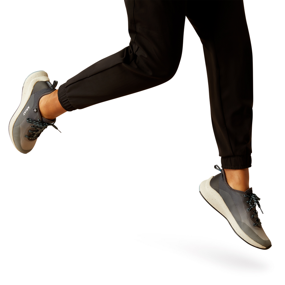 Blackwell Cargo Stretch Jogger Scrub Pant - 001-Black | Ariat 10039953