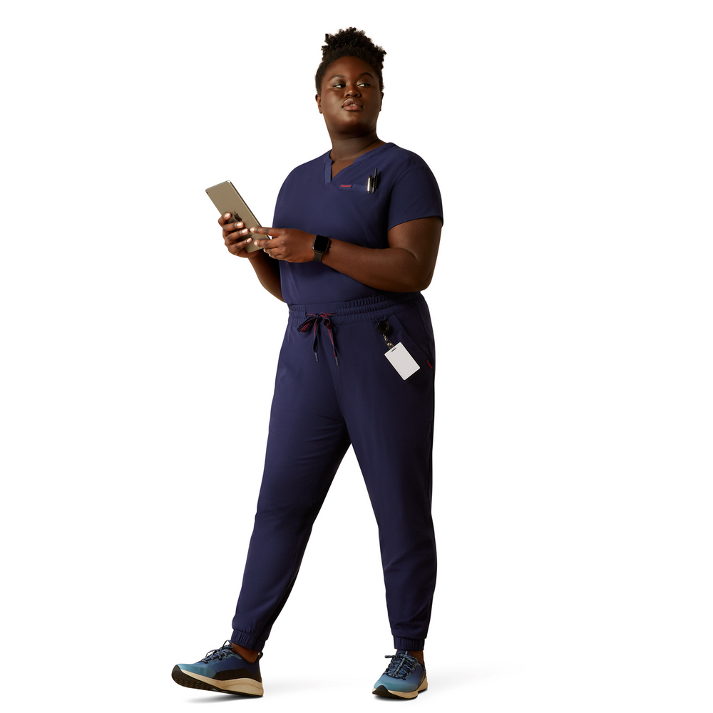 Blackwell Cargo Stretch Jogger Scrub Pant - 410-Navy | Ariat 10039954