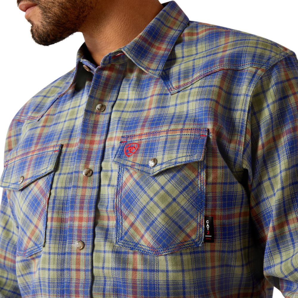Fr Wilshire  Retro Fit Work Shirt - 300-Oil Green | Ariat 10054456