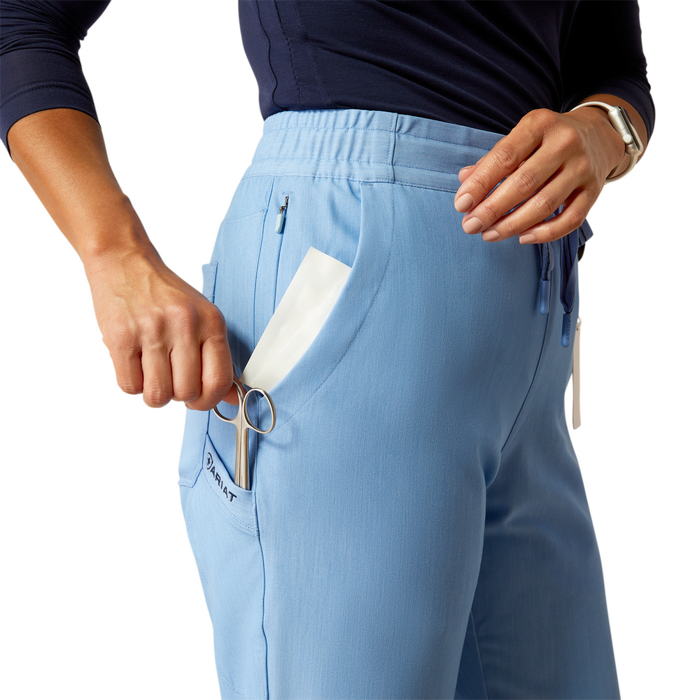 Nightingale Utility Stretch Scrub Pant - 400-Light Blue Heather | Ariat 10039951