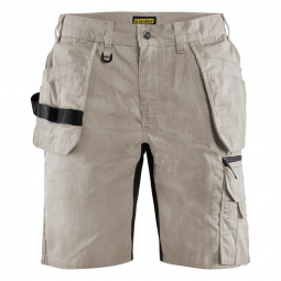 RIP STOP SHORTS WITH STRETCH AND UTILITY POCKETS